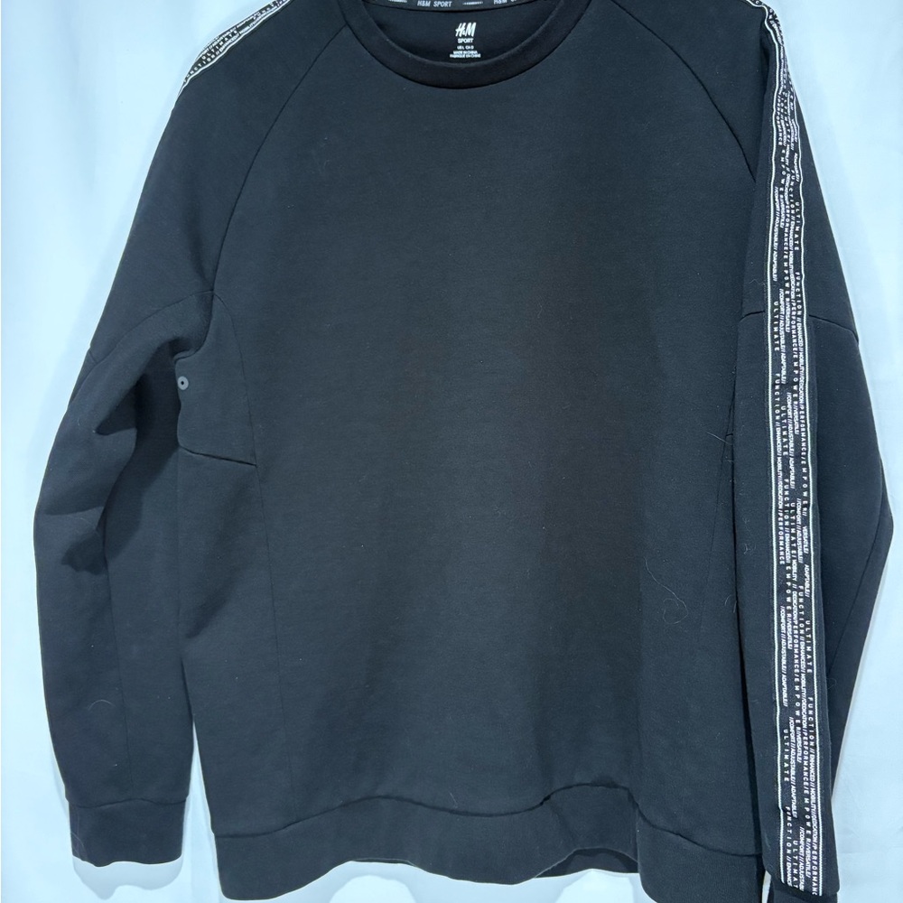 Men’s Large Black H&M Sport Crewneck Sweatshirt